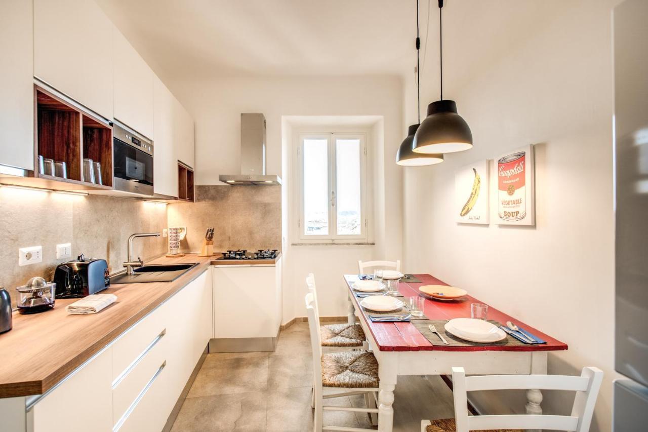 דירות רומא Cavour Attic With Terrace מראה חיצוני תמונה