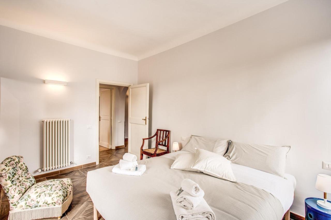 דירות רומא Cavour Attic With Terrace מראה חיצוני תמונה