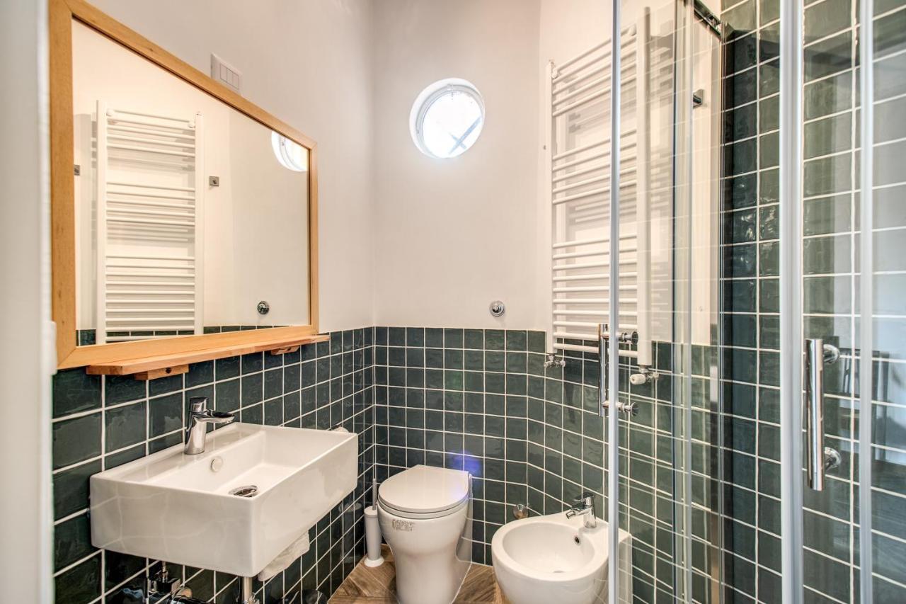 דירות רומא Cavour Attic With Terrace מראה חיצוני תמונה